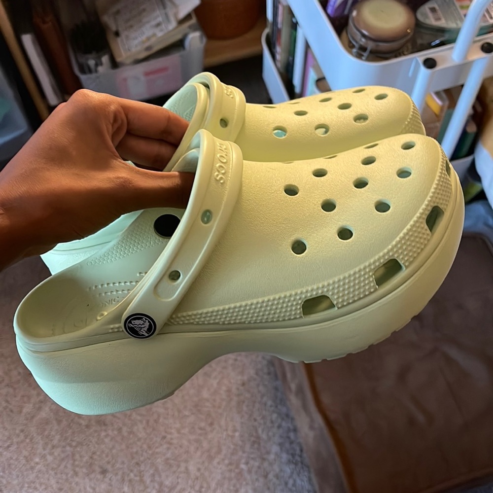size 9 brand new platform crocs, color light green “celery”